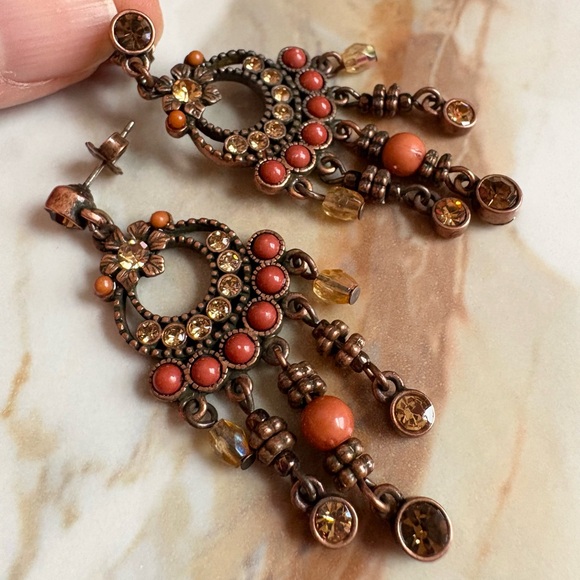 Vintage Avon Boho Medallion Necklace & Chandelier Earrings Set NIB 118 - Picture 6 of 14